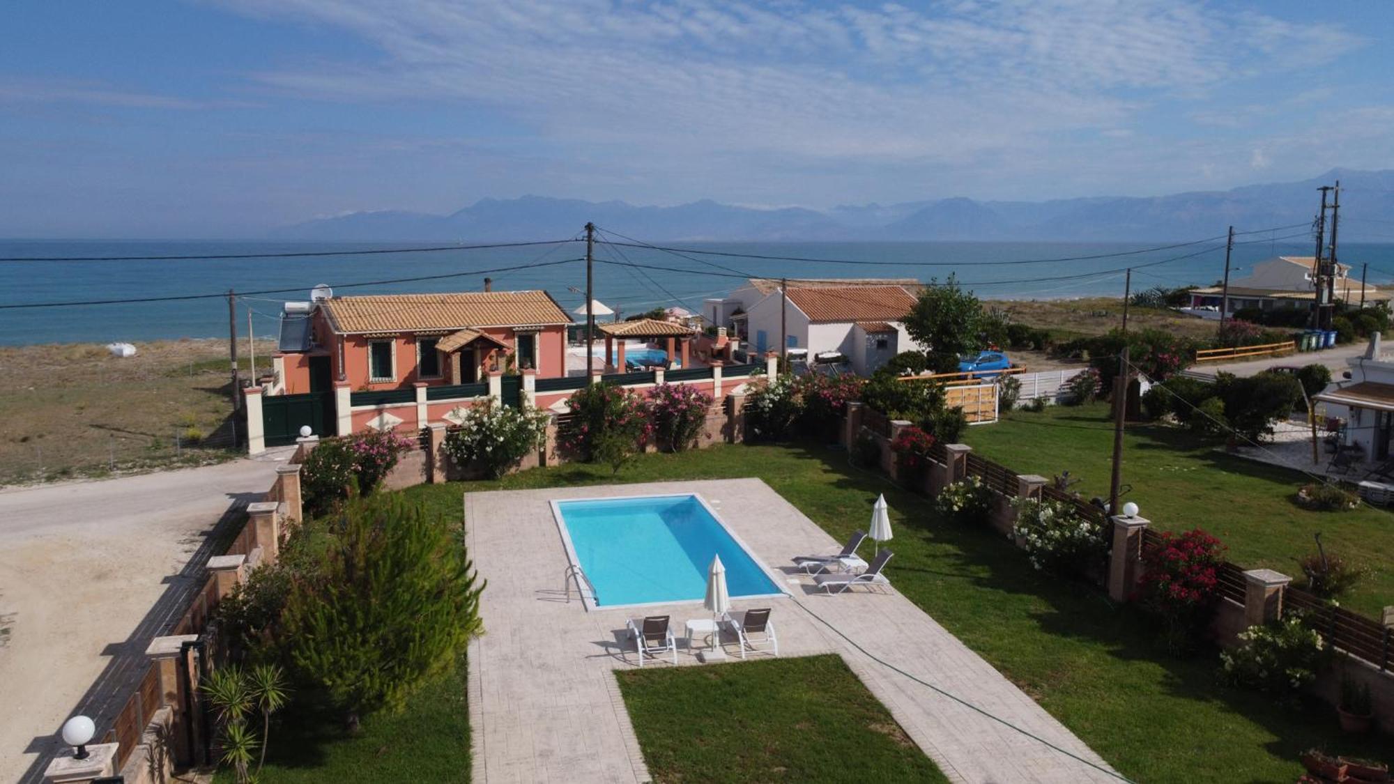 Almyra Beach House Corfu Almiros Beach Zewnętrze zdjęcie